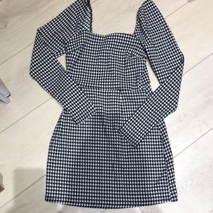 Women’s long sleeve dress